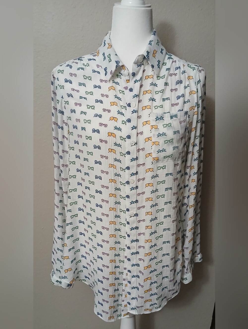 Zac & Rachel White Button-Down Shirt with Multicolor Eyewear Print
